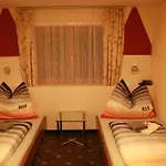 Haus Kartoner Guest house 3*