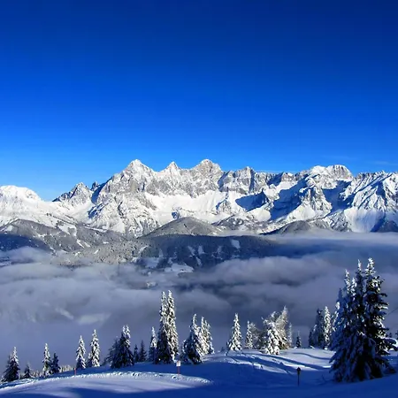 Haus Kartoner Pensión